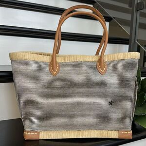 NEW Flora Bella Revolve beach tote shoulder purse …